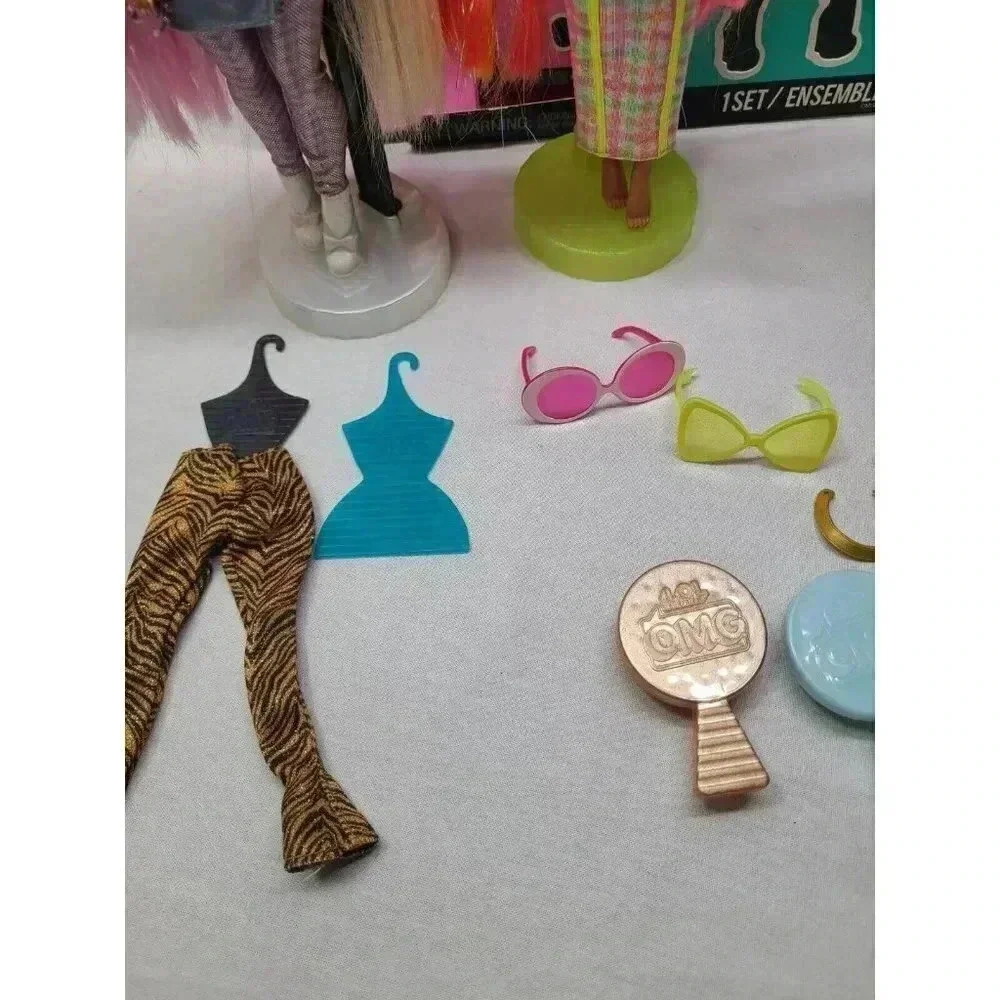LOL Surprise OMG doll Lot Plus Accessories - Picture 8 of 13